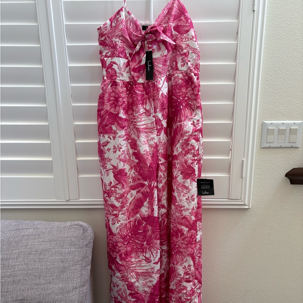 NWT Pink and White Floral Jumper